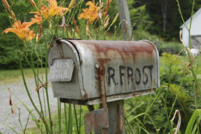 Robert Frost mailbox